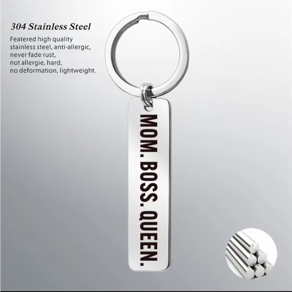 Silver Tone Mom Keychain - Picture 3 of 5